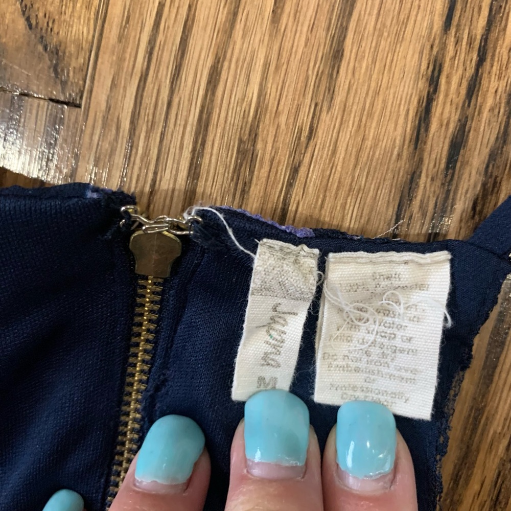 Tank top - Picture 2 of 3